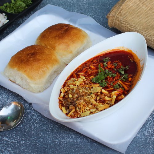 Regular Missal White Pav